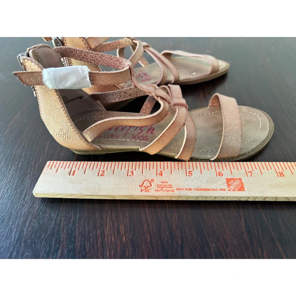 Blowfish Malibu Gladiator‎ Sandals Strappy Zip Back Rose Gold Glitter awesome!